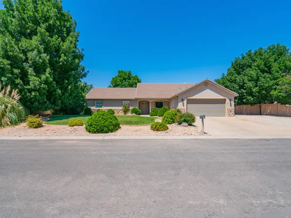 872 W Cantera Dr, Washington, UT 84780
