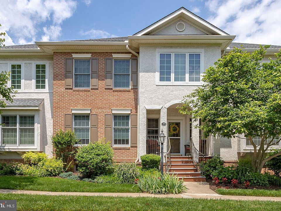 1st image of 570 Cricket Ln