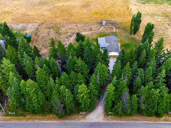 2nd image of 3203 Paradise Valley Rd