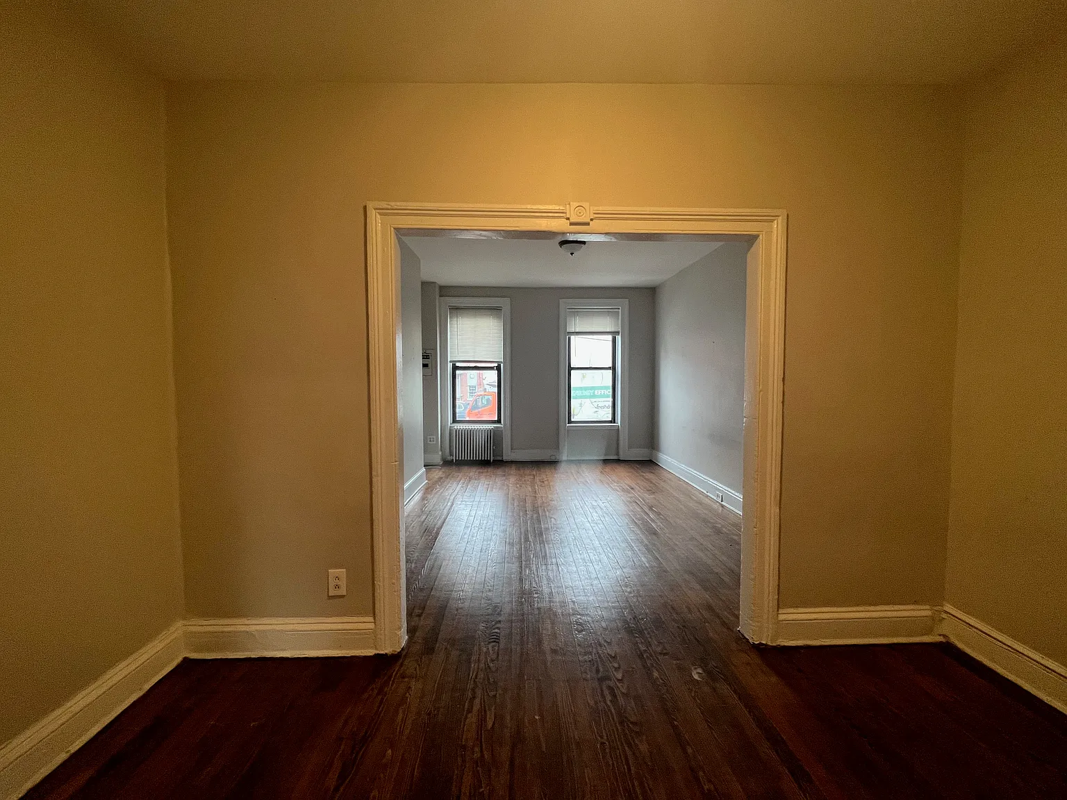 306 3rd Avenue — Photo 3