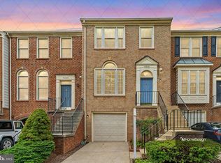 46808 Rabbitrun Ter, Sterling, VA 20164