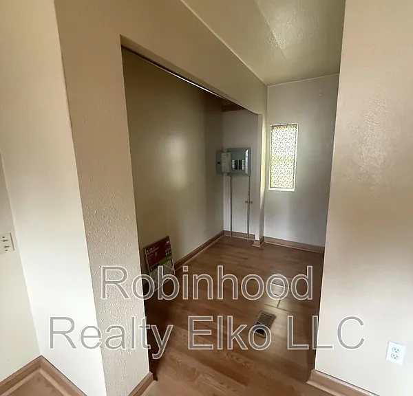 1235 Avenue G — Photo 20