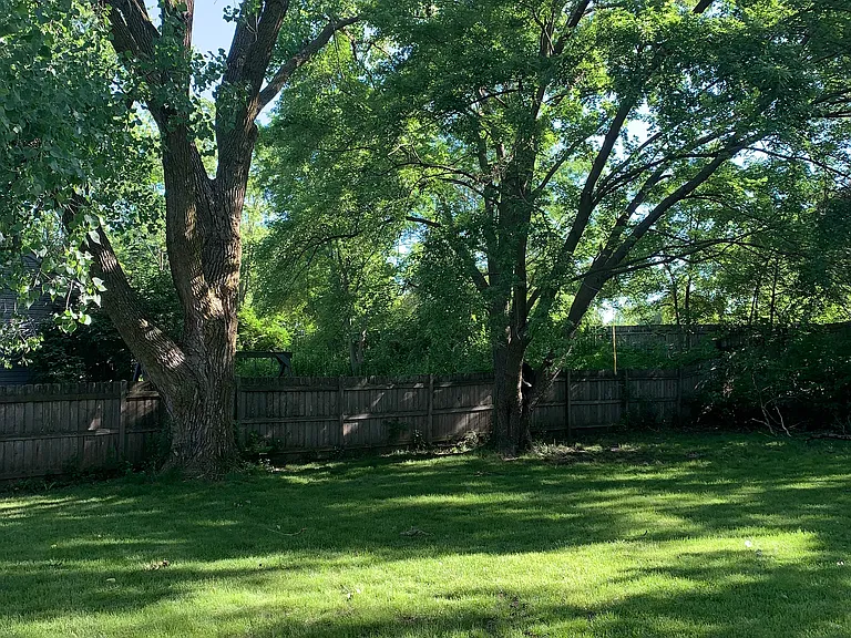 1542 Banbury Ave — Photo 26