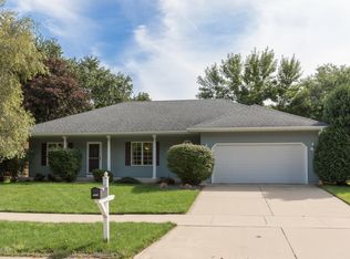 1428 City View Ct NE, Rochester, MN 55906