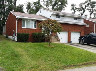 2034 Calistoga Pl, Pittsburgh, PA 15221