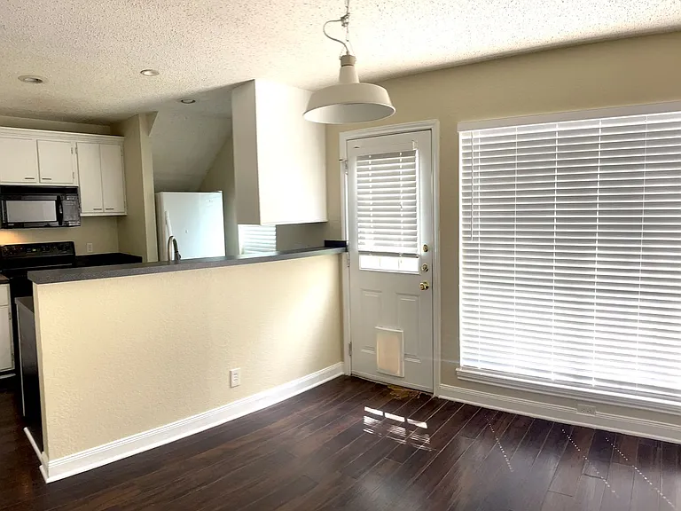 12010 Grey Fawn Path — Photo 6