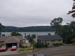 53 Mountain View Dr, Brookfield, CT 06804