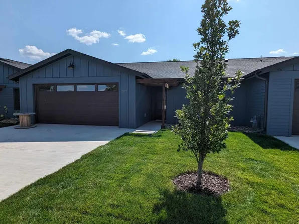 1507 Blaines Way, Spirit Lake, IA 51360