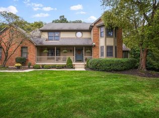 202 Hopewell Ct, Powell, OH