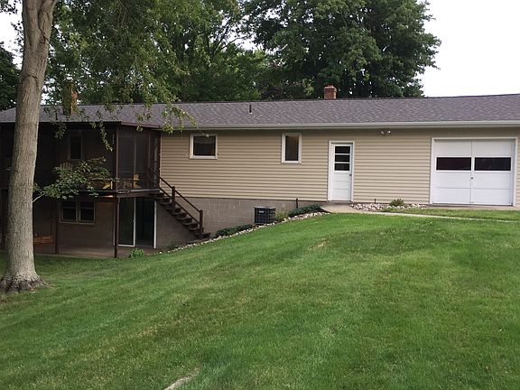 3rd image of 14483 Edmeer Dr