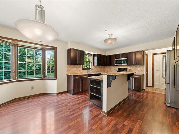 2nd image of 29439 Sayle Dr