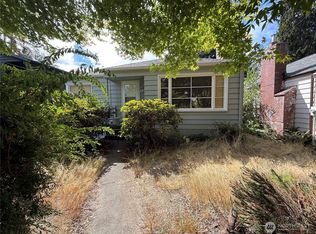 1239 NE 98th St, Seattle, WA 98115