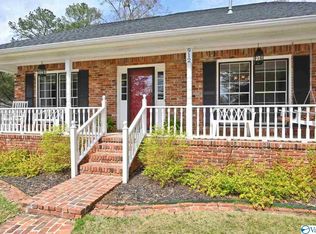 912 Way Thru The Woods SW, Decatur, AL 35603