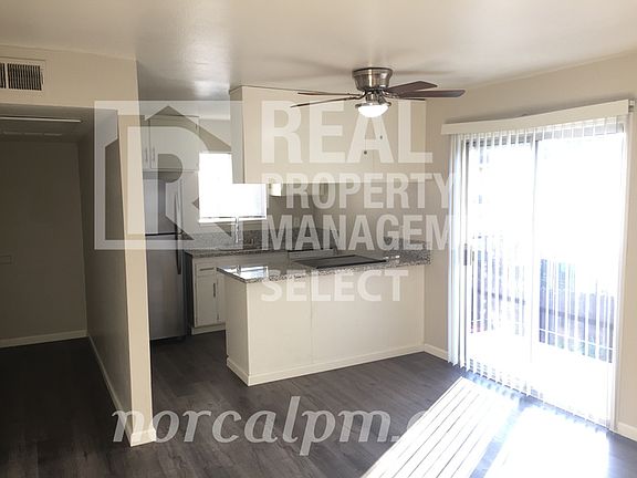 5th image of 2318 Church Ave APT 2