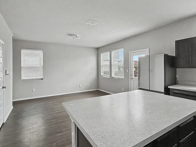 9407 Somers Bnd — Photo 5