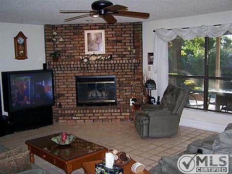 3rd image of 6611 Canalview Dr