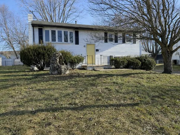 1829 Beacon St, Lancaster, OH 43130