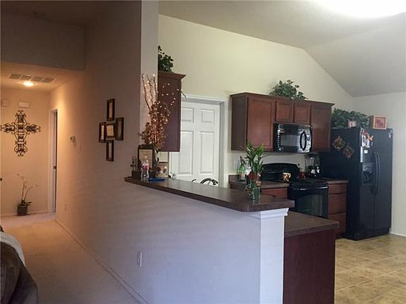 5th image of 8455 Creekbluff Dr