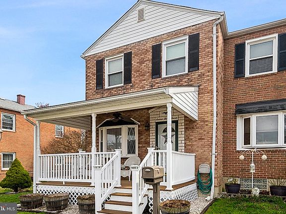 3rd image of 1637 Gray Haven Ct