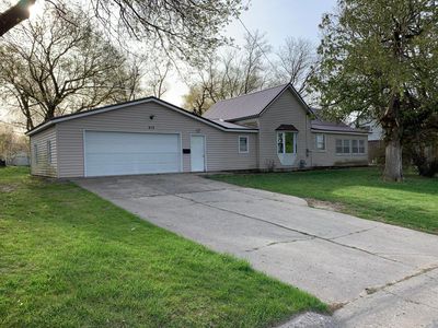 412 N Darling Ave, Fremont, MI, 49412