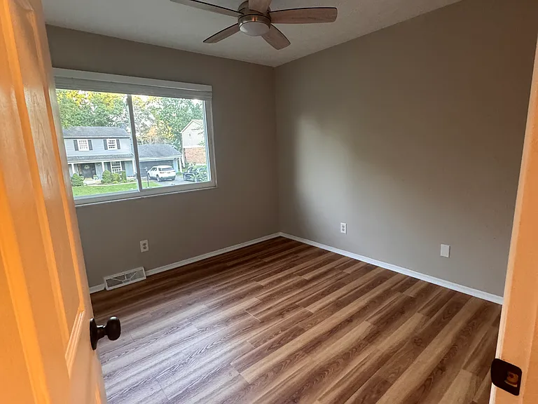 1161 Kingscove Way — Photo 9