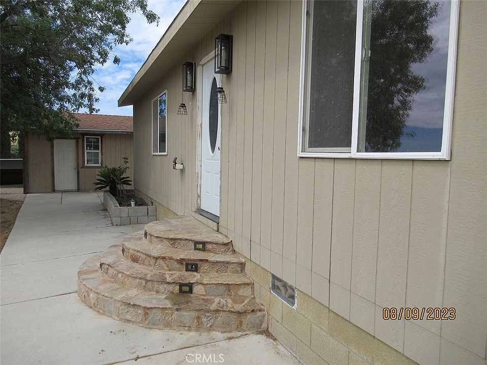 1st image of 42125 Crazy Horse Canyon Rd