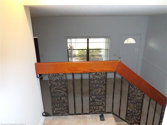 4th image of 34 Sunset Ln