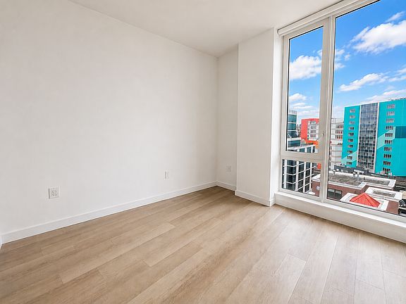 5th image of 29-17 40th Ave #1004