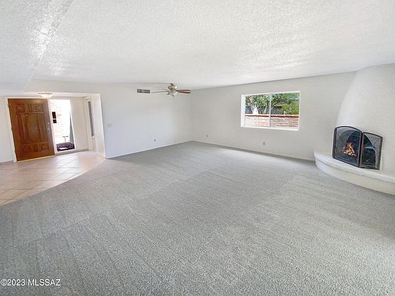 3rd image of 1501 W Sendero Siete