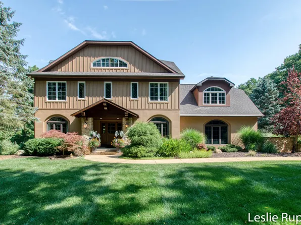 6505 Old Darby Trl NE, Ada, MI 49301
