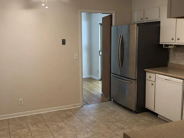 3129 McDow Ave NW — Photo 3