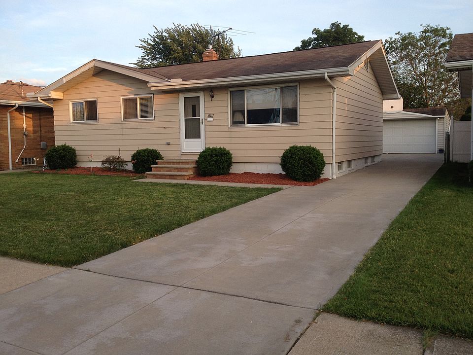 1st image of 15317 Hocking Blvd