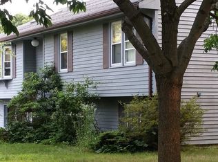 35 Cumberland St, Attleboro, MA 02703