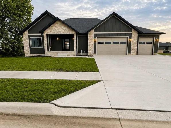 3765 56th Ave, Columbus, NE 68601