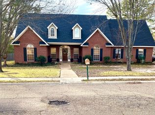 107 Cannon Ridge Dr, Brandon, MS 39042