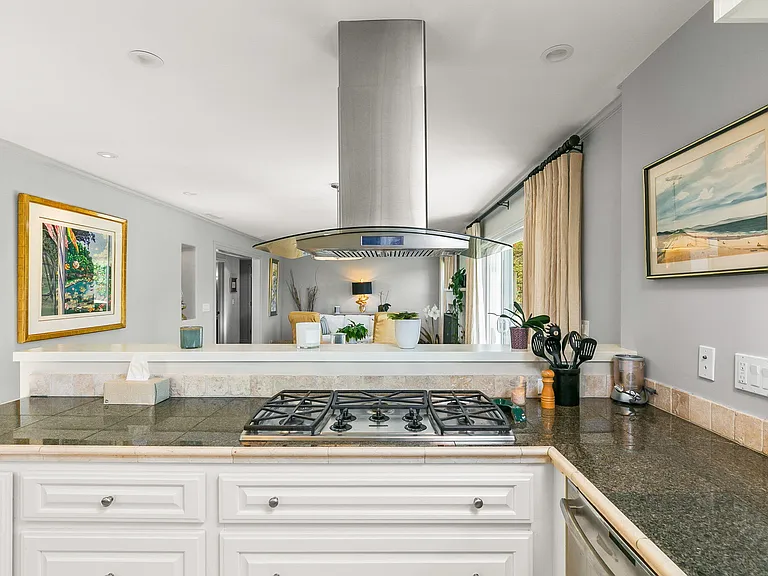 706 Circle Dr — Photo 13