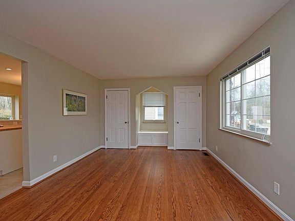 4th image of 1536 Burney Ln