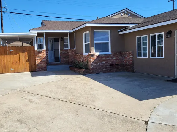 6741 Carthage St, San Diego, CA 92120