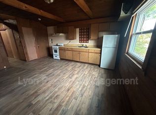 12 Oil Mill Ln, Glocester, RI 02814