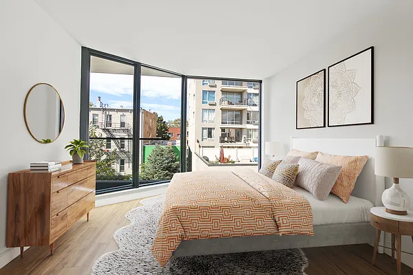 Sold by Nest Seekers International | media 4