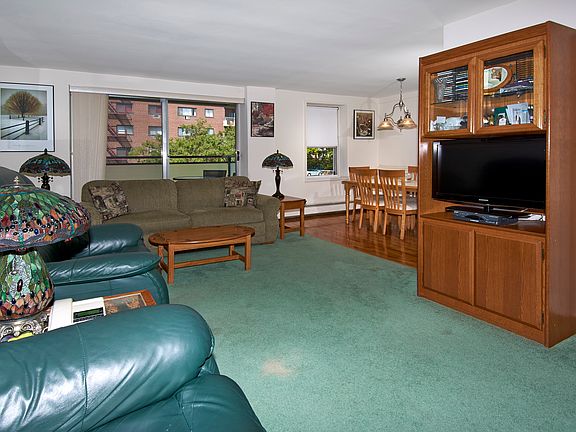 4th image of 377 Westchester Ave APT 2B