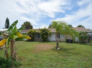 2156 NE Rustic Pl, Jensen Beach, FL 34957