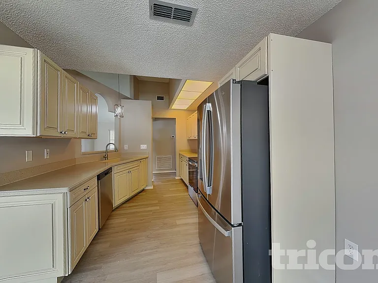 5150 Ashton Pines Ln — Photo 6