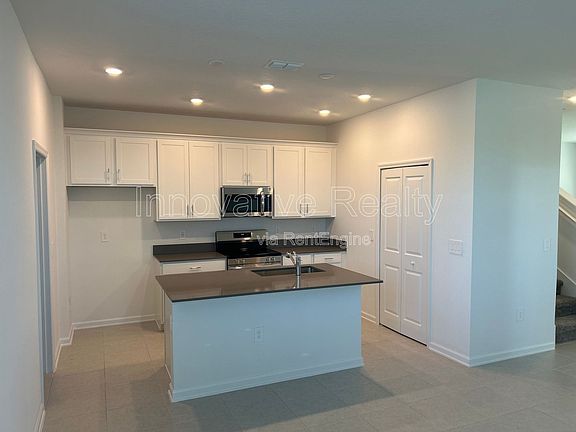 4th image of 2020 Tohoqua Blvd