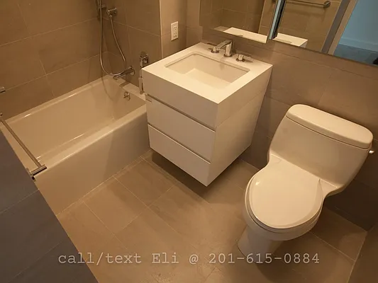 Rented by Arwell Realty | media 11