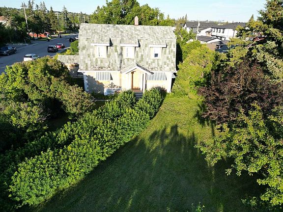 4th image of 8539 W 48th Ave NW