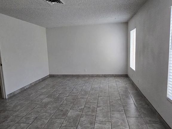 5th image of 3915 Visby Ln