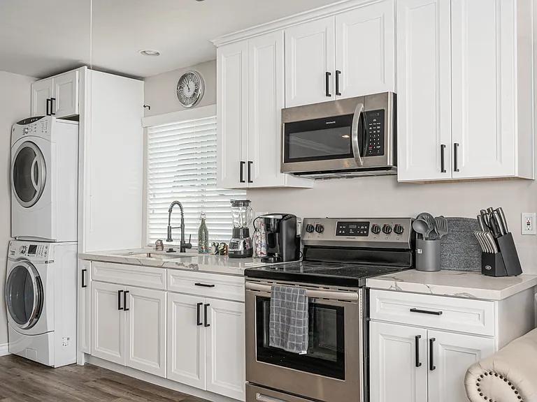 1821 Brookline St #2 — Photo 4
