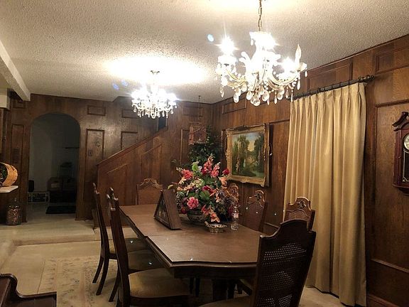 5th image of 8530 Graywood Dr