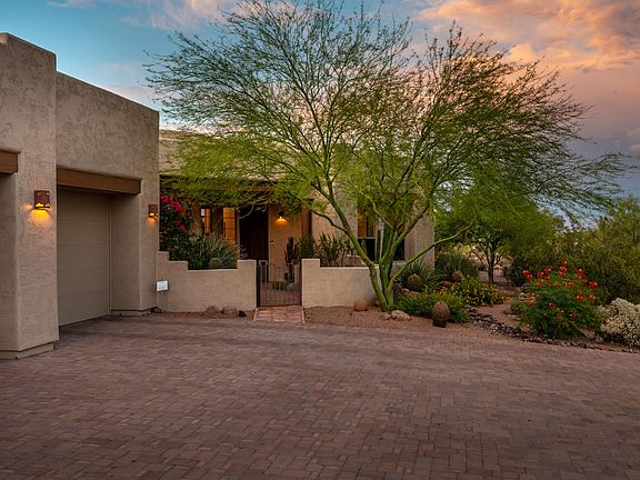 3rd image of 16538 E Saguaro Blvd